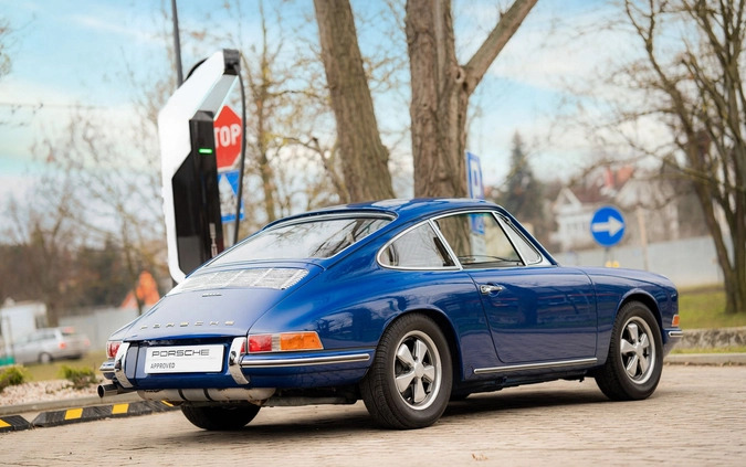 Porsche 911 cena 599911 przebieg: 9118, rok produkcji 1967 z Radzyń Podlaski małe 436